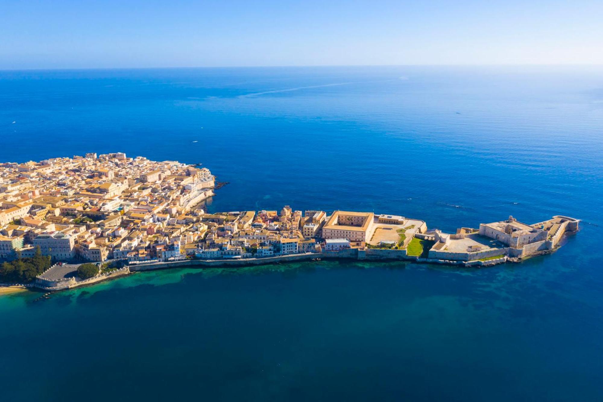 Villa Nisa Apartment Sea View Фонтане Бианче Екстериор снимка